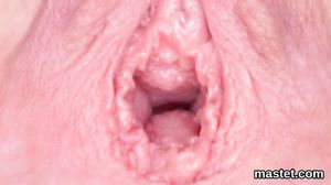 Naughty czech teen gapes her yummy twat to the special