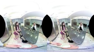 VR 180 - ARIEL GRACE RIDES MIKE MANCINI'S BIG DICK IN T