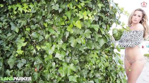 Lana Parker In The Sunshine