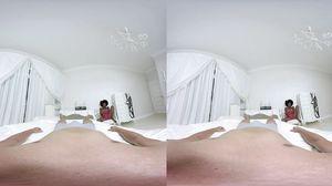 Luna Corazon - Hot Chocolate