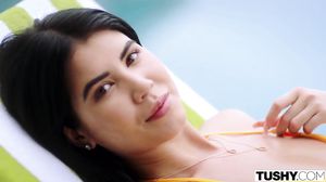 Lady Dee - Not Without A Fight HD