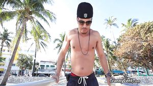 Ebony tranny surprised with giant cock