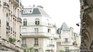 Sienna, 27, visit Paris!