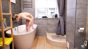 Light Fairy - Bubble Bath in HD
