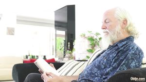 Sarah Cute - Sweet Temptation in HD