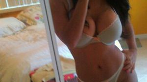 TeeN TRophY WiFe TRainS HeR PussY On 2 STRanGeR CocKs