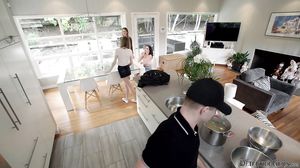 Adira Allure, Jane Wilde, Mackenzie Moss - Saint Patricks Day Sex Party