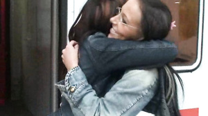 Aische-Pervers - Hauptbahnhof mit Meli-Maus