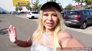 Deutsches Outdoor Sexdate mit blonden sportlichen Teen