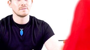 Sidney Dark - Max Maynard meets mysterious Sidney Dark