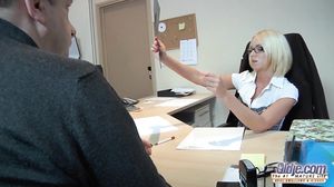 Kiara Lord - Weekly Consultation Fuck