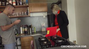 Karol Lilien - Horny guy seducted blonde executor