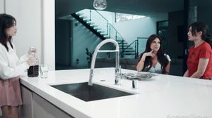 Sarah Vandella, Liv Wild - Lesbian Adventures Older Women Younger Girls Vol. 14