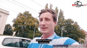 Dicke deutsche Studentin bei Sextreffen mit Dildo