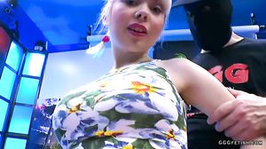 Cherry english gives deepthroat and gets cumshots