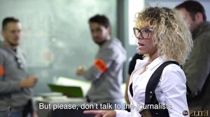 A Sulphurous Negotiation Between Policeand Criminals -