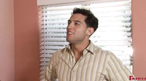 Kelly Leigh - Gets Her MILF Ass Licked