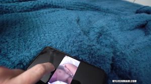 Photo Shoot Fun with Smoking Hot Babe