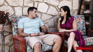 Lea Lexis - Swallowing Cum