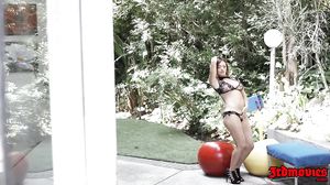 Krissy Lynn - Stacked Cougar Riding Dick