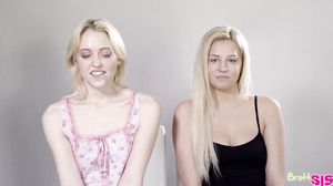 Chloe Cherry, Sophia Lux - Fathers Day Seduction