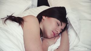 Hayli Sanders - Sweet Dreams