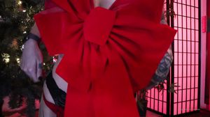 Valentine Teasing From Thick Babe