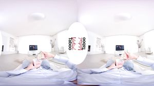 Keira & Therese Bizarre - opcorn Trap For Pretty Gamer