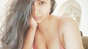 Poonam Pandey is a Sexbomb From India