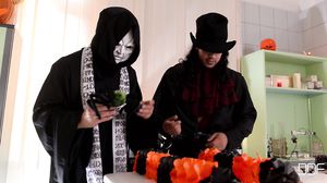 Ava Dalush - Goblins in her Gullet