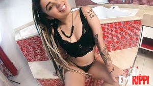 Emi Rippi - Primeiro Anal