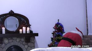 Perfect hottie gets her slim cunt absolute of warm piss