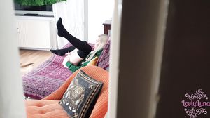 Lovlyluna - young girl got cought masturbating