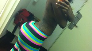 PuLL oVeR GiRL ThaT AsS Too PhaT