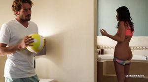 Michele James - Big Butt Volleyball Bush Babes featuring Michele James