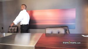 Black guy loves fucking tight tranny ass