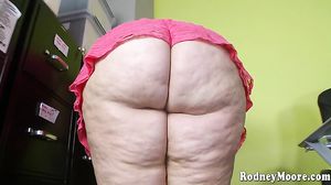 Erin Green - Plump Pussy Payday