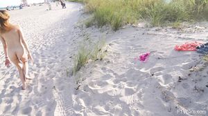 Kristy Skinny, Sexy, Shameless 09