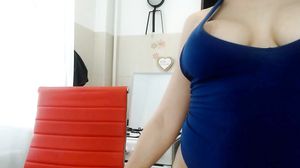 Gamy and Sexually Lewd Babe Performed And Show Off Live