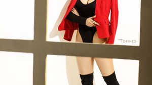 Thick Sexbomb Taylee Can Handle a Lot of Dicks !!!!!!!!