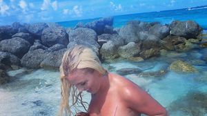 Anna De Ville is Addicted To Anal Sex