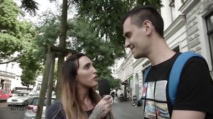 Hitzefrei - Candy Lips Meet Cream Shooter - July Johnso