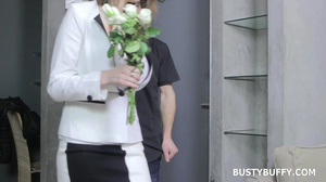 Busty Buffy - Lambrusco