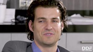 hoh - aaliyah love fucked in the office break room -