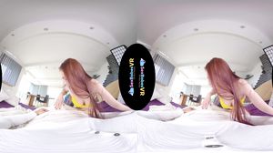 Antonia Sainz - Drawing Attention