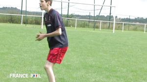 La France A Poil - French Whore Gives Father Son Blow J