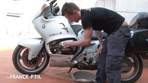 La France A Poil - Horny Brunette Gets Fucked On Motorc