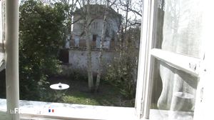 La France A Poil - Sexy Brunette Gets Naked And Fucks A