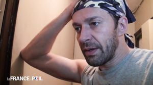 La France A Poil - Slutty French Blonde Serves Up Pussy