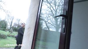 La France A Poil - This Husband Shars His Wife And She